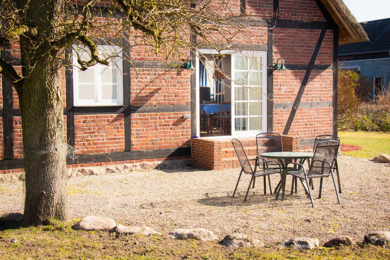 Reet Und Meer Beckerwitz Hohenkirchen  Exterior foto